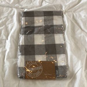Grey and white checker pattern table runner